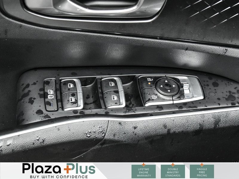 2025 Kia Sorento EX 1 Owner | Certified | Gas Powered | Loaded