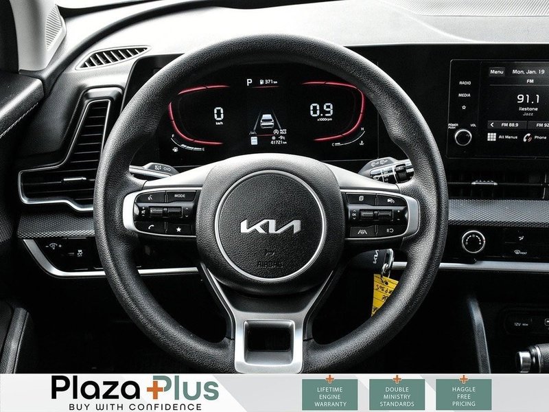 2024 Kia Sportage LX Clean CarFax report Certified | Local SUV