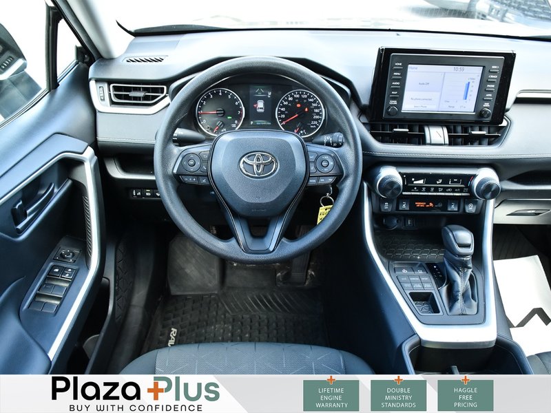 2022 Toyota RAV4 LE 1 Owner | All Wheel Drive | Certified |