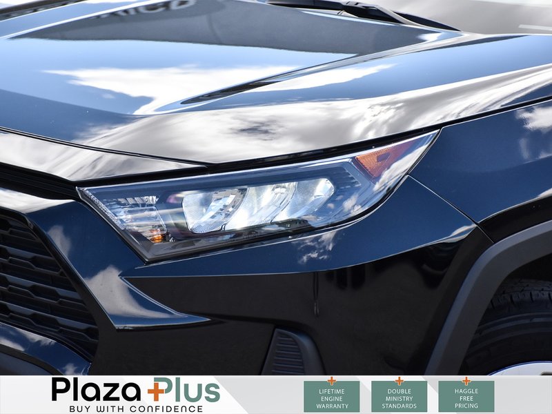 2022 Toyota RAV4 LE 1 Owner | All Wheel Drive | Certified |
