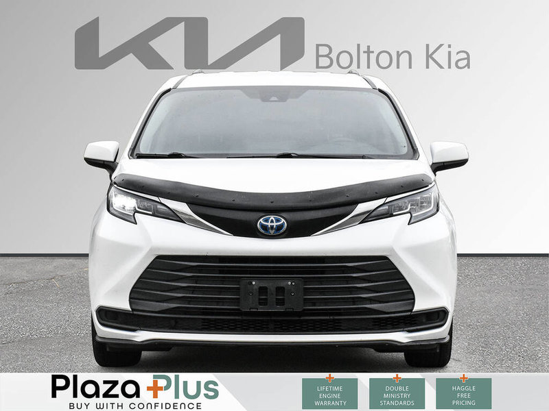 2022 Toyota Sienna LE