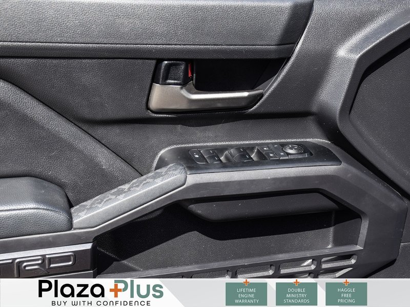 2024 Toyota Tacoma TRD Off Road TRD Off Road | 1 Owner | Clean CarFax Report | Certified |