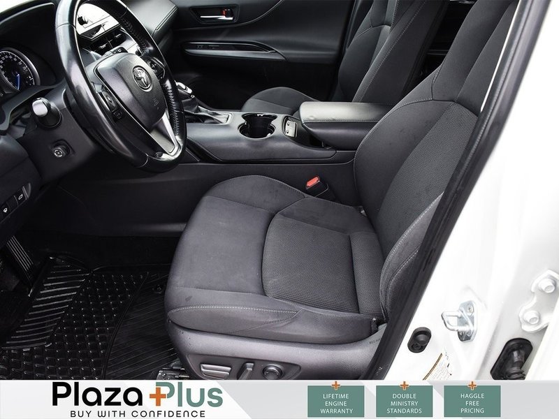 2022 Toyota Venza LE Certified | Loaded | Hybrid |