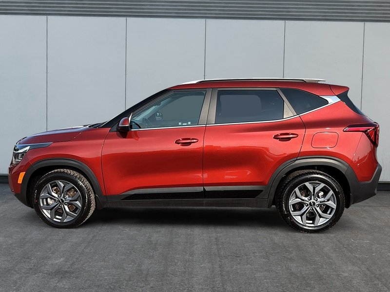 2024 Kia Seltos EX AWD + Heated seats + Sunroof + Carplay