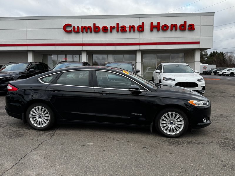 Ford FUSION SE HYBRID 2016 à Amherst, Nouvelle-Écosse