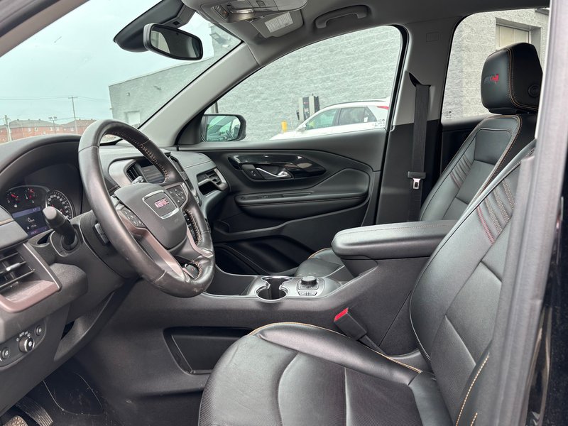 2022 GMC Terrain AT4 Awd + Leather + Navigation + Sunroof + Carplay