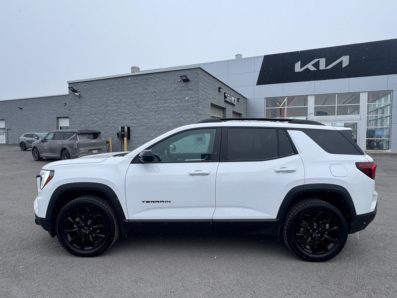 GMC Terrain AWD Elevation 2026 Sièges et volant chauffants + Écran 15 pouce + Carplay