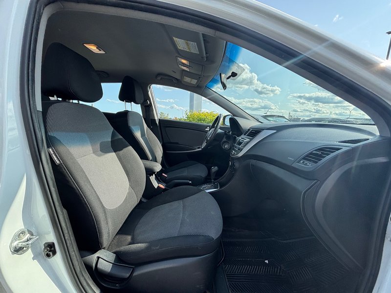 Hyundai Accent GL 2014 Économique - Climatisation