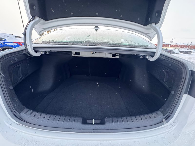 2024 Kia Forte LX CARPLAY + BACK UP CAM + HEATED SEATS