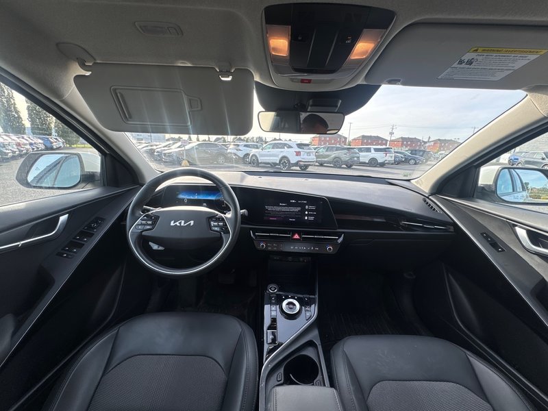 2024 Kia Niro EV WIND+ Heated seats + Backup camera + CarPlay