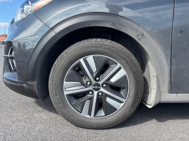 Kia NIRO SX Touring 2022 Sièges ventilés - Toit ouvrant - Navigation