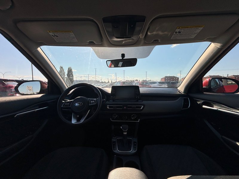 Kia Seltos LX 2021 Sièges chauffants - Détecteur d'angles morts - Apple Car Play
