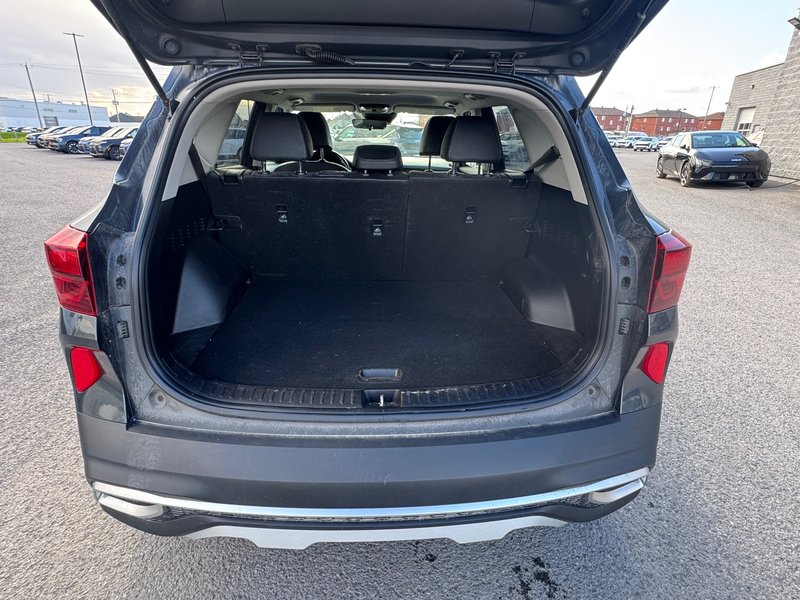 2021 Kia Seltos EX AWD + Sunroof + Leather + Backup camera