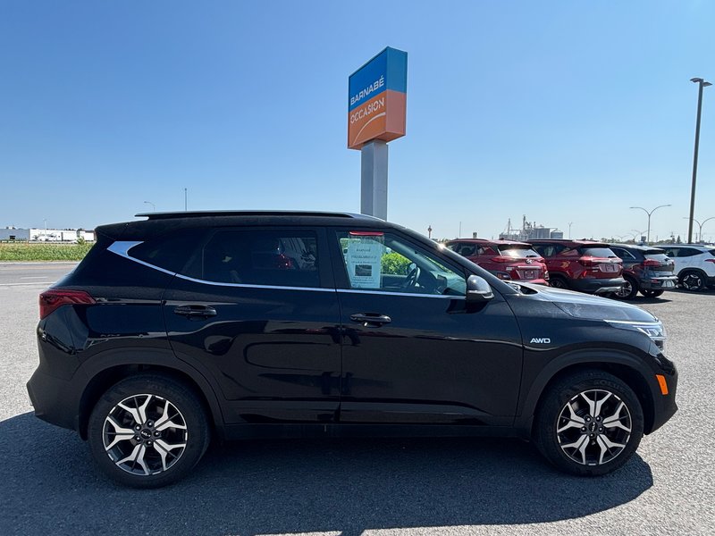 Kia Seltos EX 2023 Toit ouvrant - Volant chauffant - Sièges chauffants