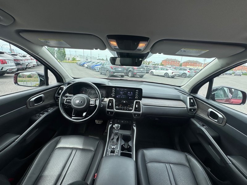 2021 Kia Sorento EX AWD + Leather + Backup camera