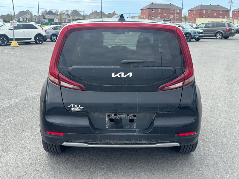 2022 Kia Soul EV EV Premium 100% electric + Carplay  + Heated seats