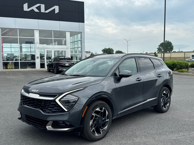 2024 Kia Sportage Plug-In Hybrid SX AWD + Sunroof + Leather + Backup camera