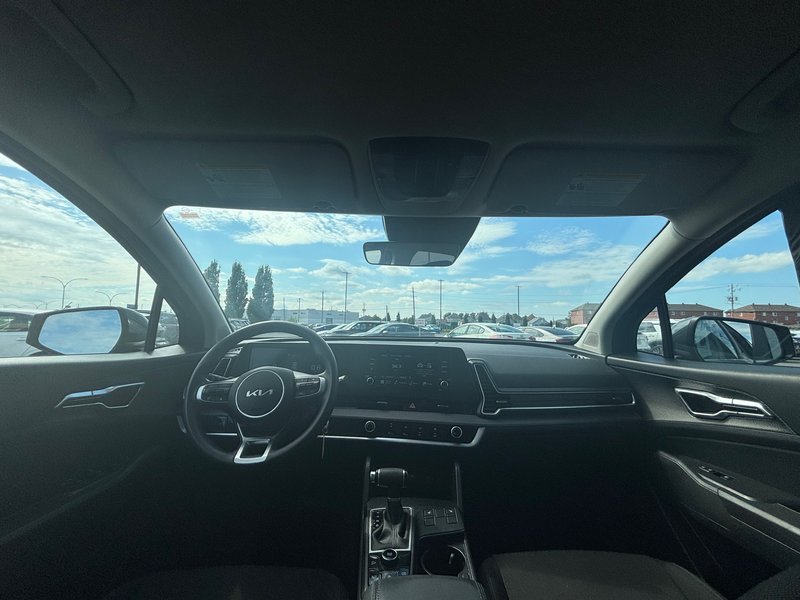 Kia Sportage LX 2023 Sièges chauffants - Détection d'angles morts - Apple Car Play