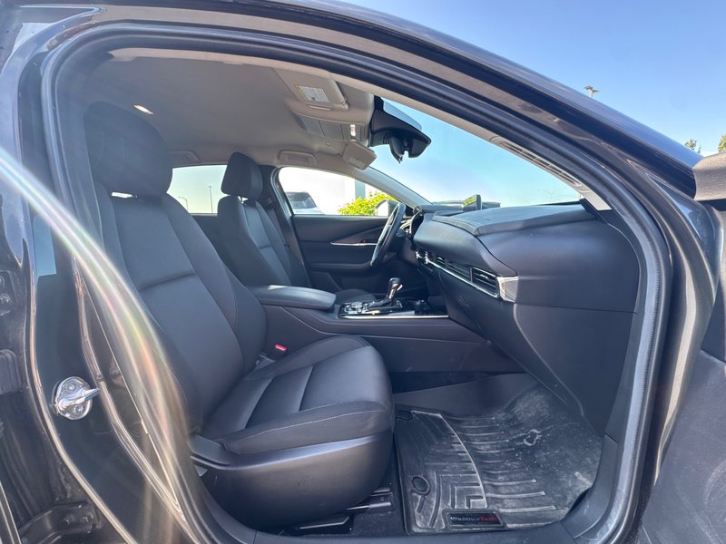 2024 Mazda CX-30 GS AWD + CARPLAY + BACK UP CAMERA
