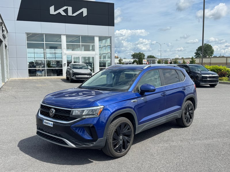 2024 Volkswagen Taos Comfortline 4Motion Toit-Panoramique AWD + CARPLAY + CAMÉRA DE RECUL
