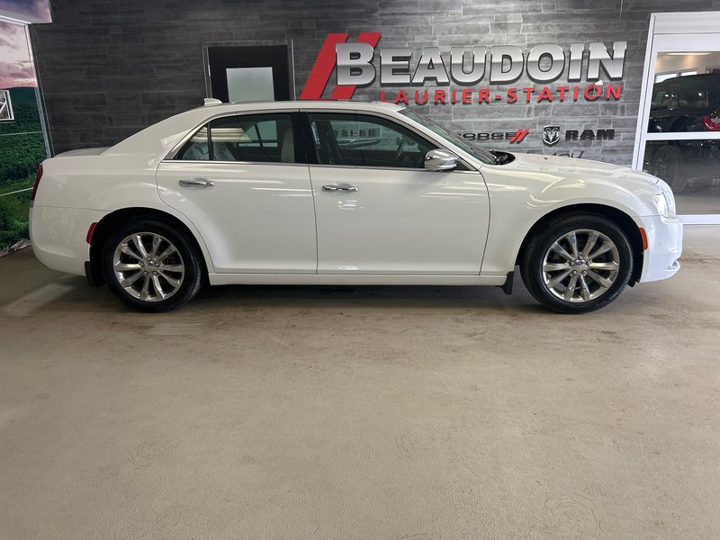 2018 Chrysler 300 Limited