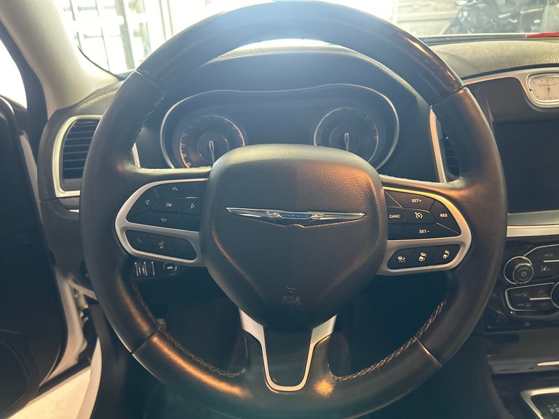 2018 Chrysler 300 Limited