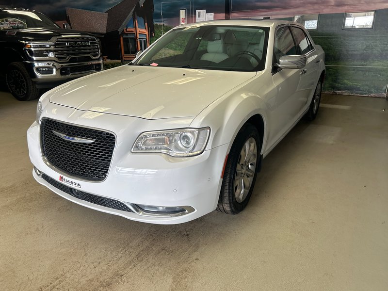 2018 Chrysler 300 Limited