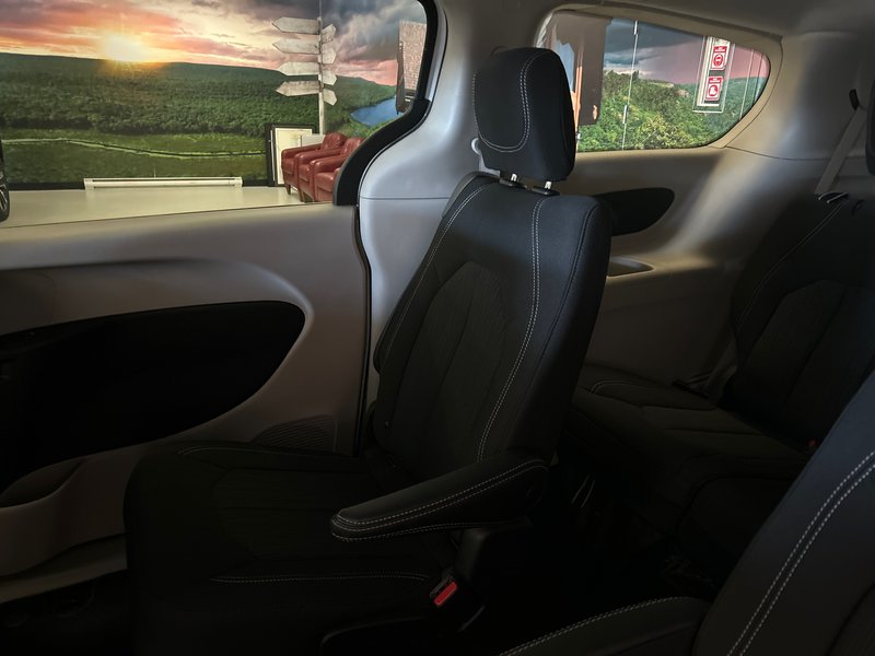 Chrysler Grand Caravan SXT SXT 2023