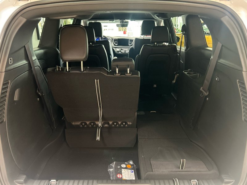 Chrysler Grand Caravan SXT 2026