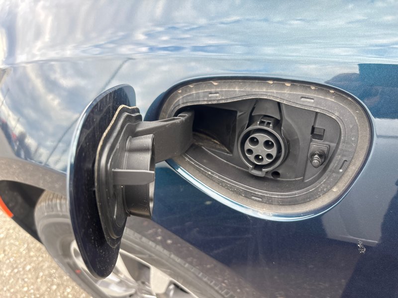 Chrysler Pacifica Hybrid SELECT 2025
