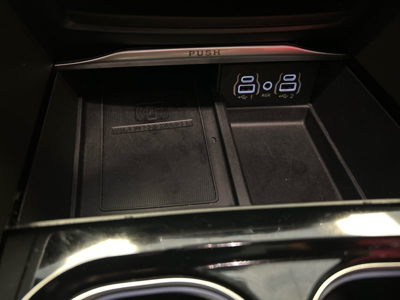 2021 Chrysler PACIFICA LIMITED Limited