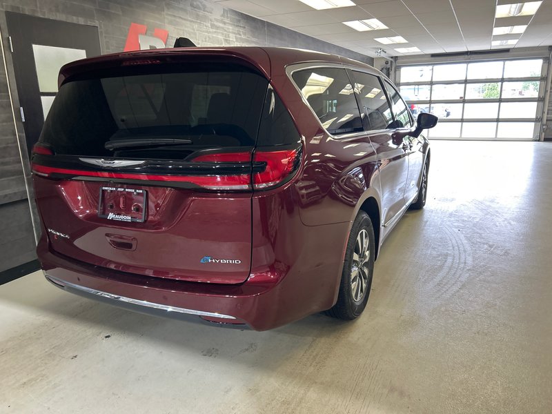 2023 Chrysler Pacifica LIMITÉE