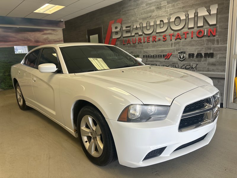 2014 Dodge CHARGER SE SE