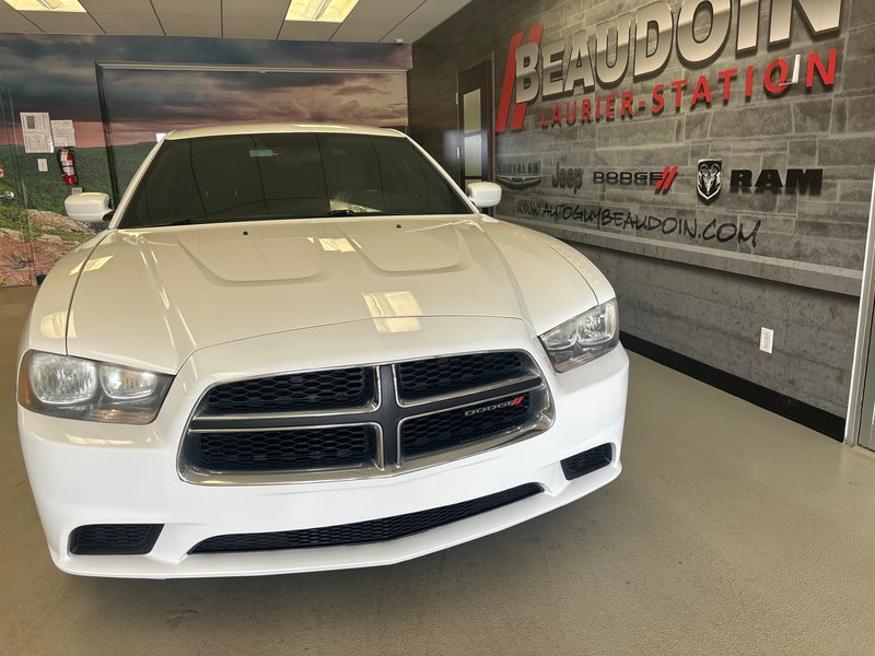 Dodge CHARGER SE SE 2014