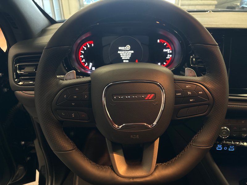 Dodge Durango GT 2025 ENSEMBLE REMORQUAGE * CONTRÔLE DE FREIN * SIÈGES ET VOLANT CHAUFFANTS