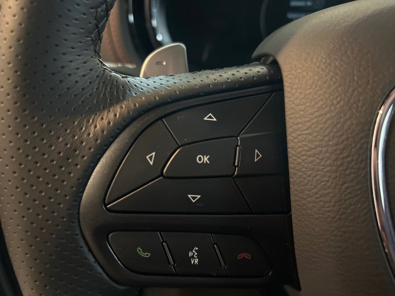 Dodge Durango GT HEMI V8 PREMIUM 2026 SIÈGES AVANT CHAUF. VENTILÉS* SIÈGES CHAUF. 2E RANGÉE* ENSEMBLE TOW`NGO* ENSEMBLE BLACK TOP 2.0*