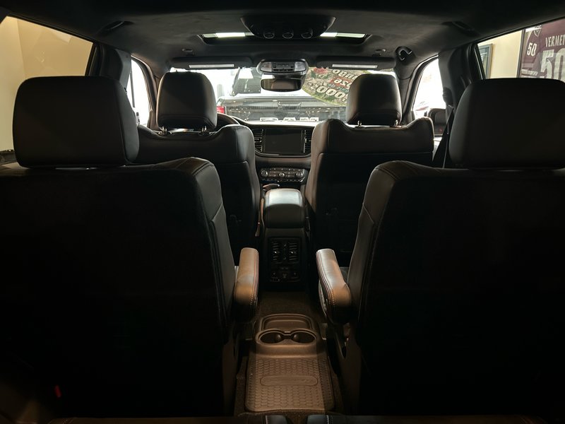 Dodge Durango GT HEMI V8 PREMIUM 2026 SIÈGES AVANT CHAUF. VENTILÉS* SIÈGES CHAUF. 2E RANGÉE* ENSEMBLE TOW`NGO* ENSEMBLE BLACK TOP 2.0*