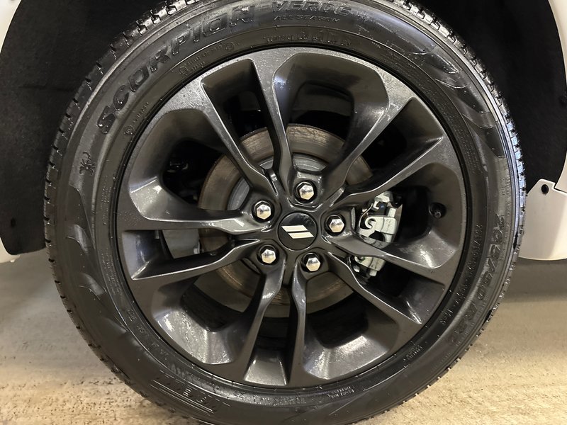Dodge Durango GT PLUS 2026 ENSEMBLE BLACKTOP* SIÈGES AVANT ET ARRIÈRE CHAUF.* SIÈGES AVANT VENTILÉS* FREIN DE REMORQUE