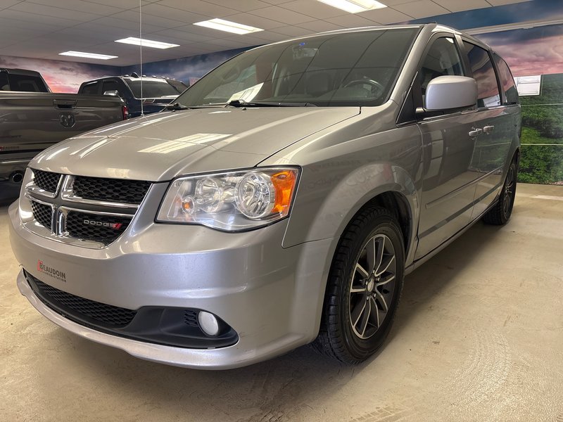 2016 Dodge GR CARAVAN SE SXT Premium Plus