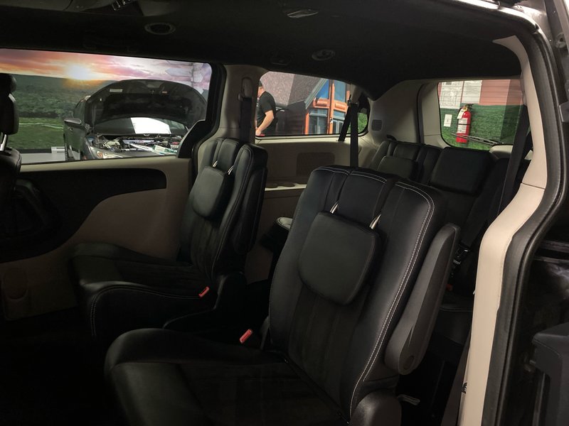 2019 Dodge GR CARAVAN SE SXT Premium Plus