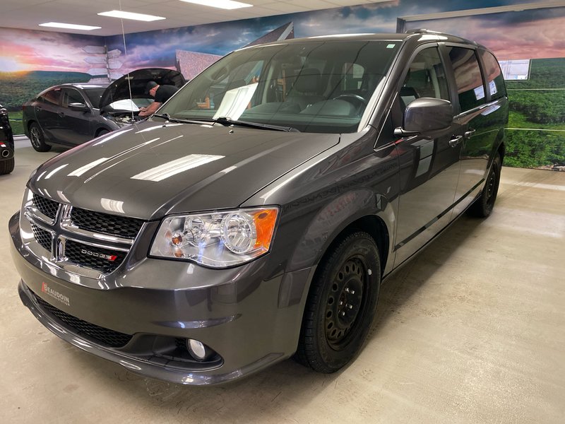 2019 Dodge GR CARAVAN SE SXT Premium Plus