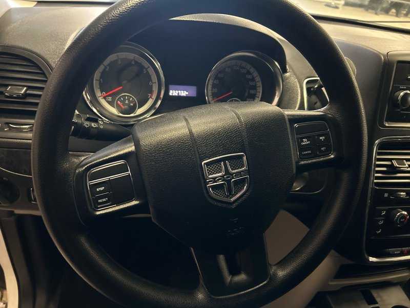 2015 Dodge GR CARAVAN Canada Value Package