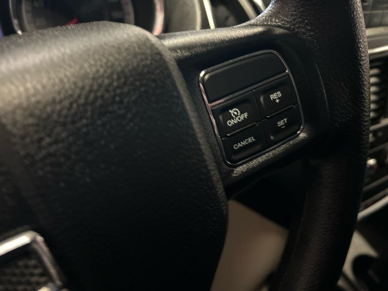 2015 Dodge GR CARAVAN Canada Value Package