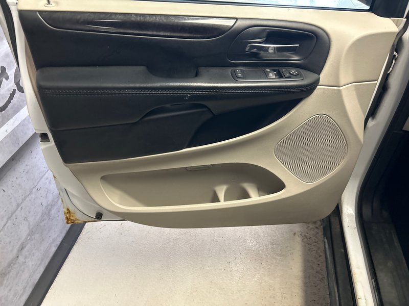 2015 Dodge GR CARAVAN Canada Value Package