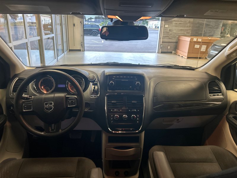 2020 Dodge Grand Caravan SE SE