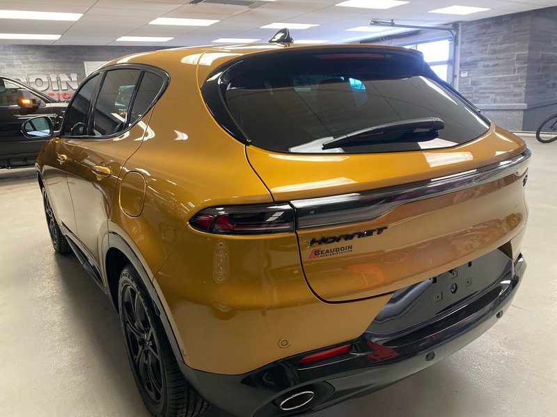 Dodge Hornet PHEV R/T 2024 AWD * HYBRIDE BRANCHABLE * RABAIS LIQUIDATION * SIÈGES ET VOLANT CHAUFFANTS * RÉGULATEUR DE VITESSE
