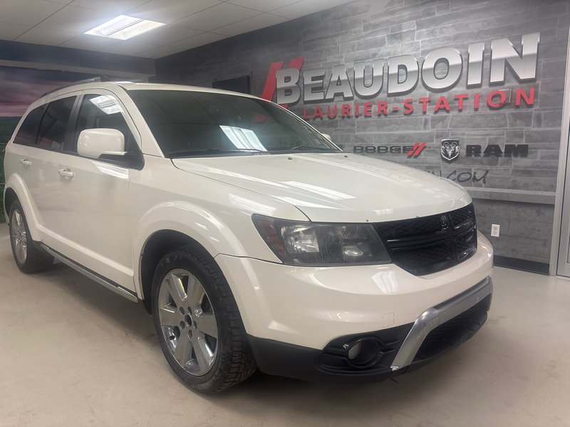 Dodge Journey Crossroad AWD 2016 Sièges et volant chauffants * Démarreur à distance * 5 places * Entrée sans clé * Caméra recul