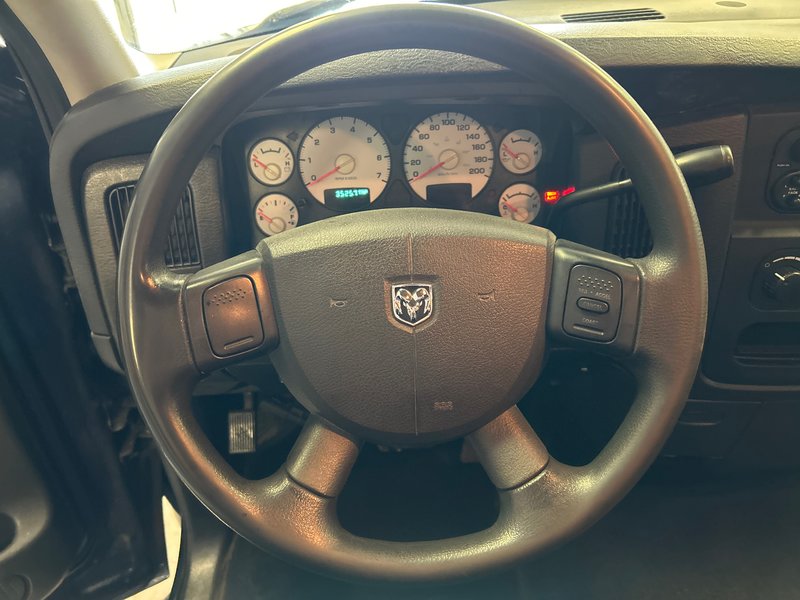 2004 Dodge RAM 1500 ST/SLT SLT