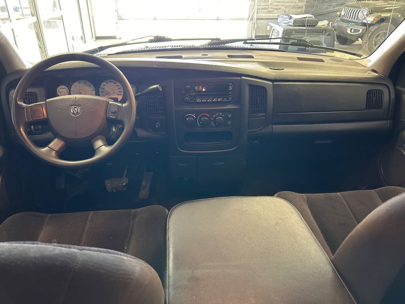 2004 Dodge RAM 1500 ST/SLT SLT