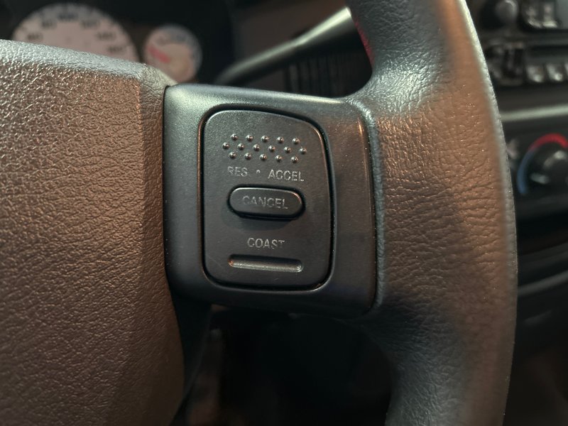 2004 Dodge RAM 1500 ST/SLT SLT